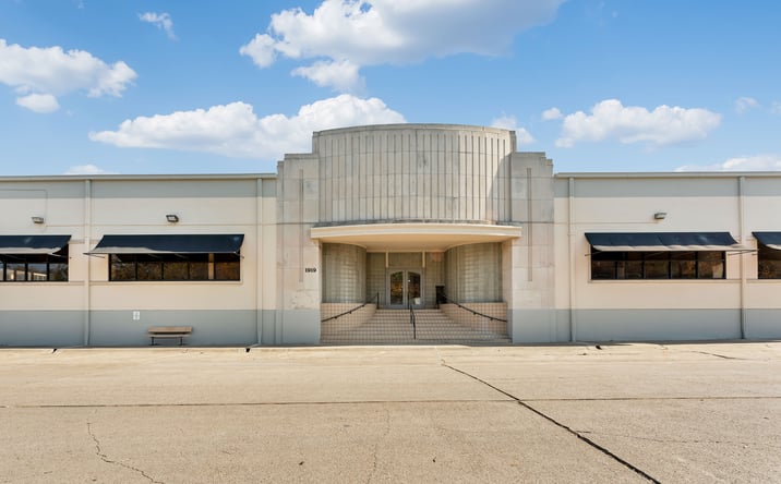 Pictures of Office, Industrial property located at 1901 Windsor Pl, Fort Worth, TX 76110 for lease - image #1