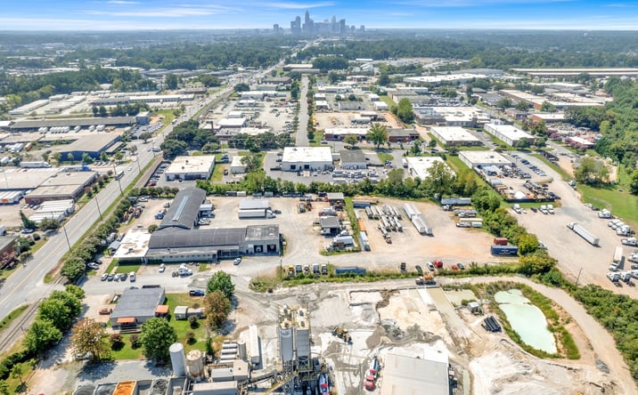 Pictures of Industrial property located at 3637 N Graham St, Charlotte, NC 28206 for lease - image #1