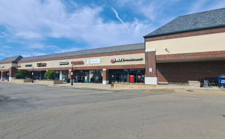 Pictures of Retail property located at 1210 State St, Lemont, IL 60439 for lease - image #1