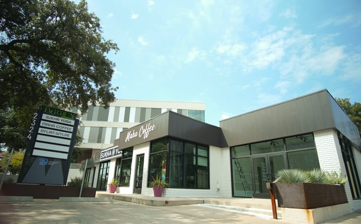 Pictures of Retail, Restaurant property located at 2324 S Lamar Blvd, Austin, TX 78704 for lease - image #1