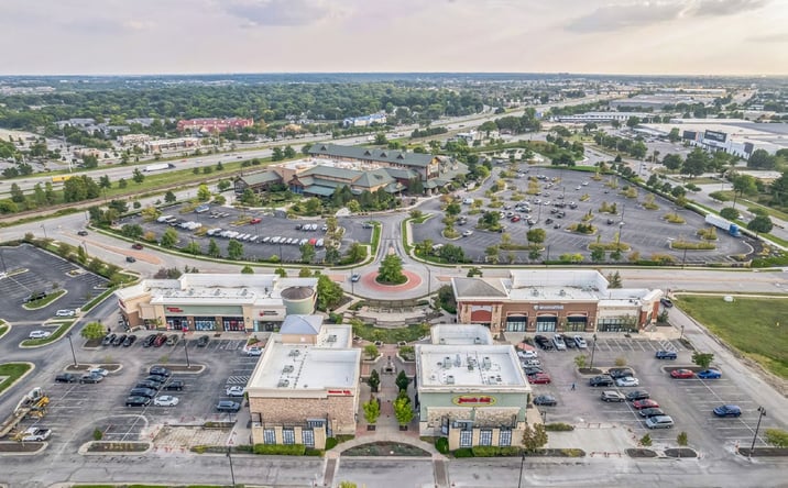 Pictures of Retail property located at 16535 West 119th Street, Olathe, KS 66061 for lease - image #1
