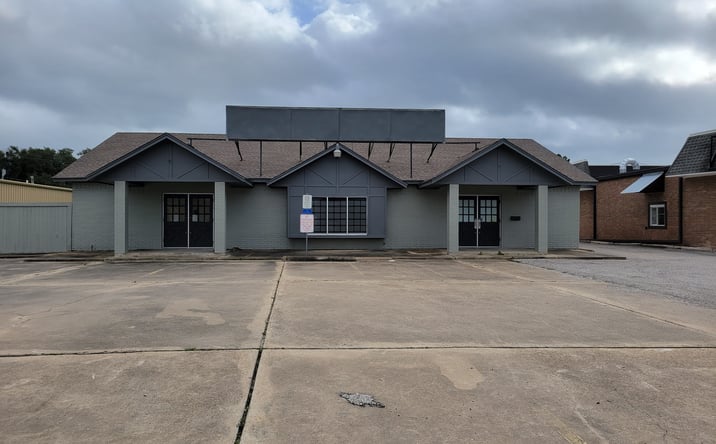 Pictures of Retail, Office property located at 6508 N Navarro St, Victoria, TX 77904 for lease - image #1