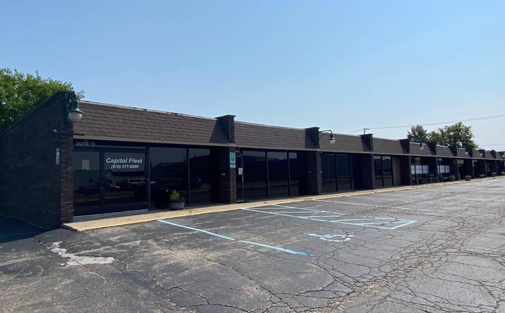 Pictures of Retail, Office property located at 4067 E Court St, Burton, MI 48509 for lease - image #1