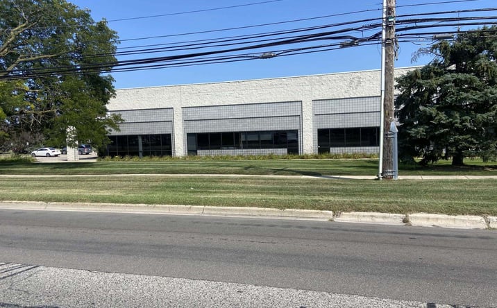 Pictures of Industrial property located at 2040 Crooks Rd, Troy, MI 48084 for lease - image #1