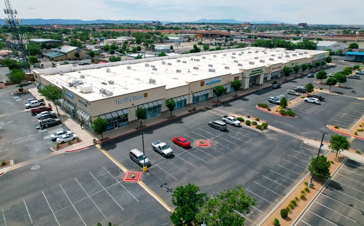 Pictures of Retail, Industrial property located at 300 Menaul Blvd NW, Albuquerque, NM 87107 for lease - image #1