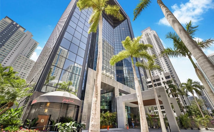 Pictures of Office, Retail property located at 1200 Brickell Ave # D #520 A-D, Miami, FL 33131 for lease - image #1