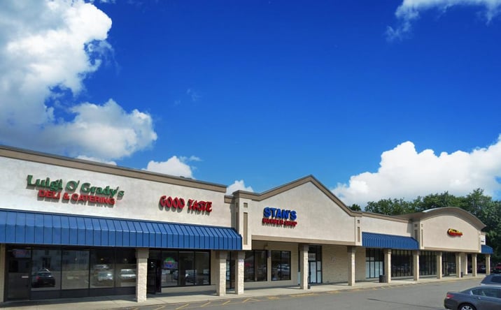 Pictures of Retail property located at 100 N Middletown Rd, Pearl River, NY 10965 for lease - image #1