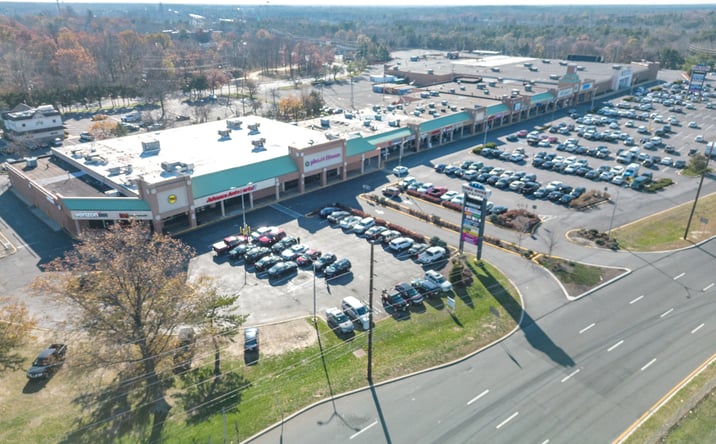 Pictures of Retail property located at 1 NJ-37, Toms River, NJ 08753 for lease - image #1