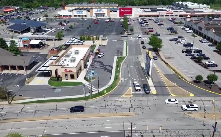 Pictures of Retail property located at 1025 Washington Pike, Bridgeville, PA 15017 for lease - image #1