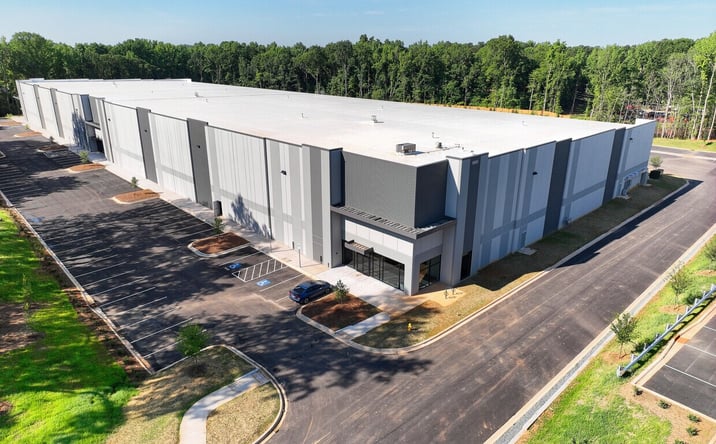 Pictures of Industrial property located at 6830 Orr Rd., Charlotte, NC 28215 for lease - image #1