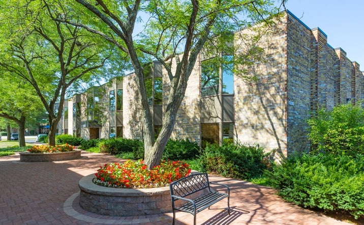 Pictures of Office property located at 600 N North Ct, Palatine, IL 60067 for lease - image #1
