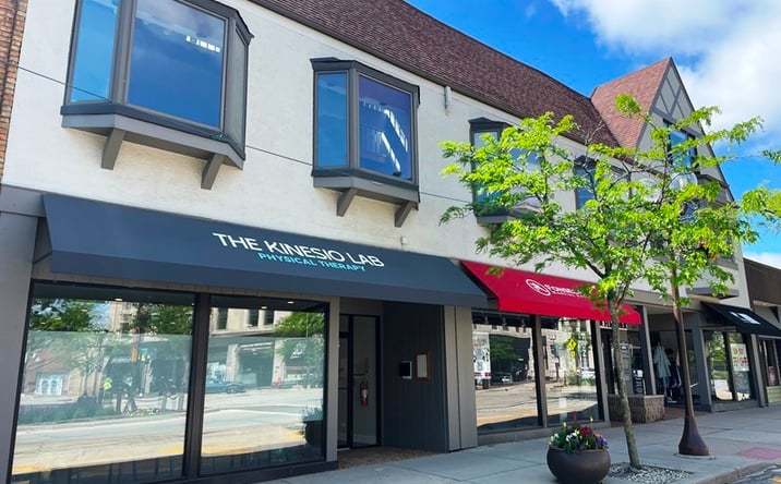 Pictures of Office property located at 484 Central Avenue, Highland Park, IL 60035 for lease - image #1