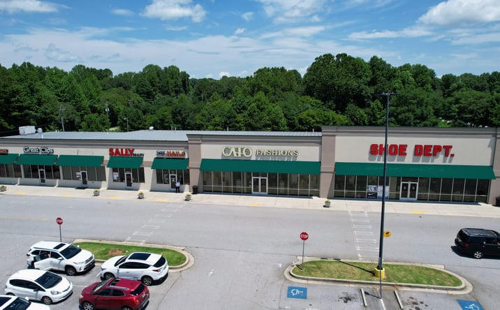 Pictures of Retail property located at 250 Furniture Drive, Cornelia, GA 30531 for lease - image #1
