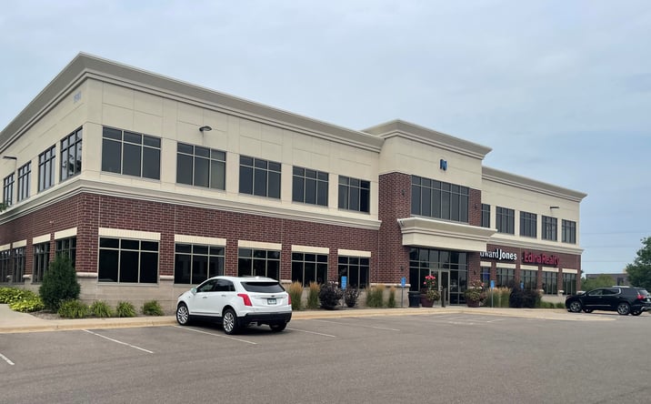 Pictures of Office property located at 1640 S Frontage Rd, Hastings, MN 55033 for lease - image #1
