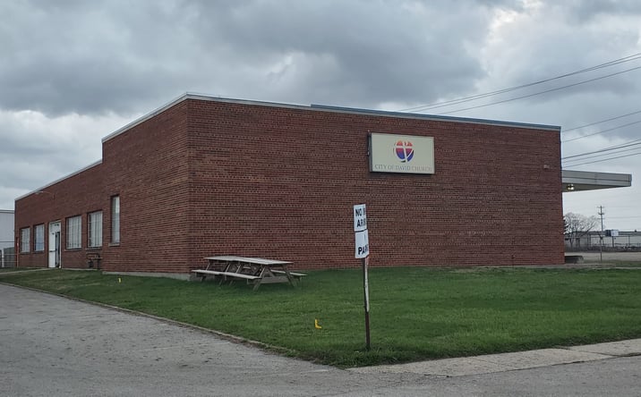 Pictures of Industrial property located at 2200 Lockbourne Rd, Columbus, OH 43207 for lease - image #1