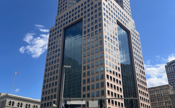 Pictures of Retail, Restaurant property located at 120 Fifth Ave, Pittsburgh, PA 15222 for lease - image #1