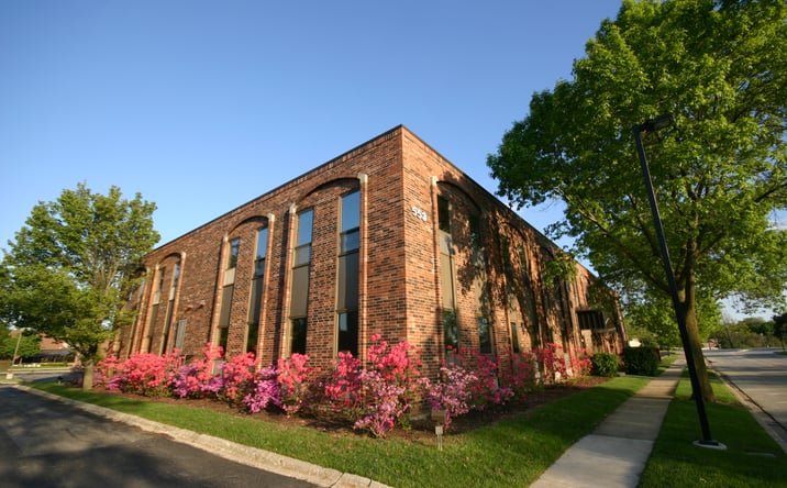 Pictures of Office property located at 553 N North Ct, Palatine, IL 60067 for lease - image #1