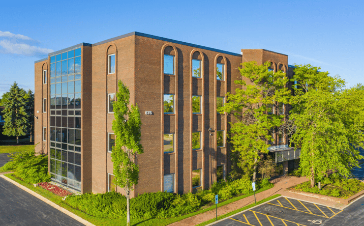 Pictures of Office property located at 675 N North Ct, Palatine, IL 60067 for lease - image #1