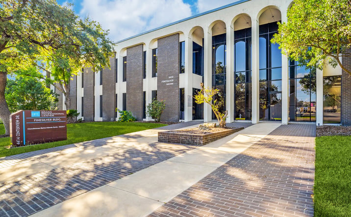 Pictures of Office property located at 4414 Centerview Dr, San Antonio, TX 78228 for lease - image #1