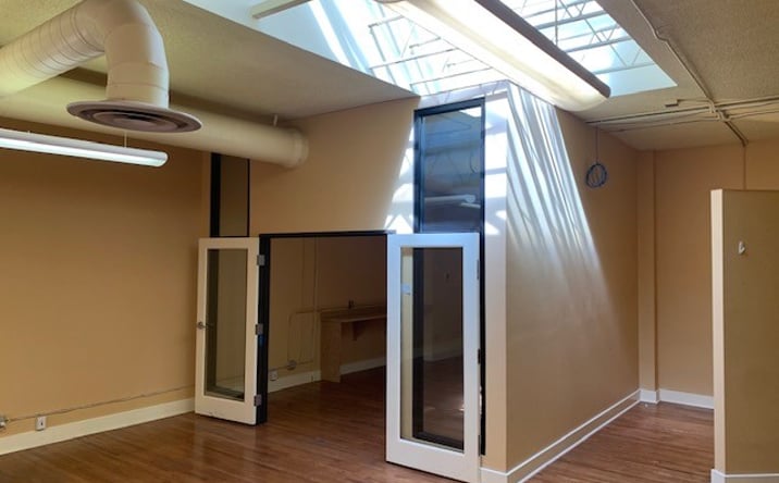 Pictures of Retail, Office property located at 1530 Blake St, Denver, CO 80202 for lease - image #1