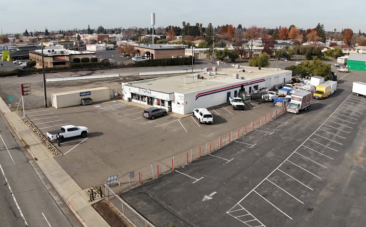 Pictures of Retail, Industrial property located at 8505 Folsom Blvd, Sacramento, CA 95826 for lease - image #1