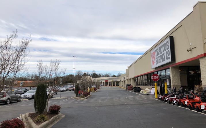 Pictures of Retail property located at 1033 Yadkinville Rd, Mocksville, NC 27028 for lease - image #1