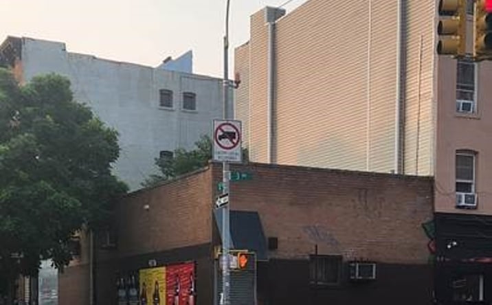 Pictures of Retail, Industrial property located at 515 3rd Avenue, Brooklyn, NY 11215 for lease - image #1