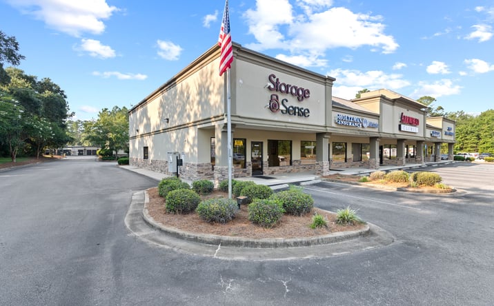 Pictures of Retail, Office property located at 1146 Elma G Miles Pkwy, Hinesville, GA 31313 for lease - image #1