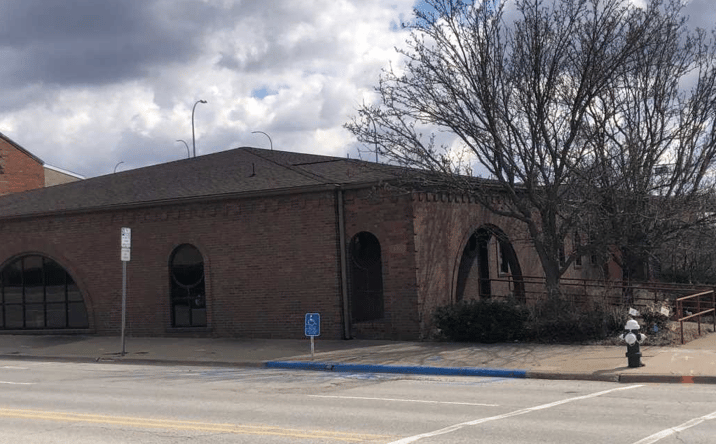 Pictures of Office property located at 600 N Main St, Burlington, IA 52601 for lease - image #1