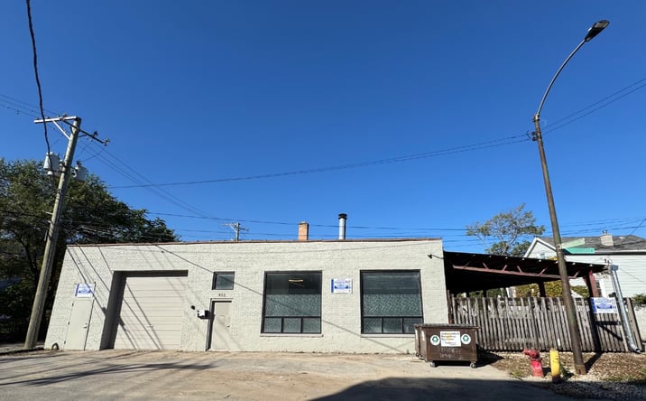 Pictures of Office property located at 452 N Claremont Avenue, Chicago, IL 60612 for lease - image #1