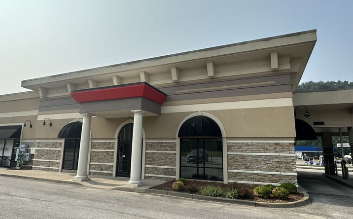 Pictures of Retail, Land property located at 3660 Paoli Pike, Floyds Knobs, IN 47119 for lease - image #1