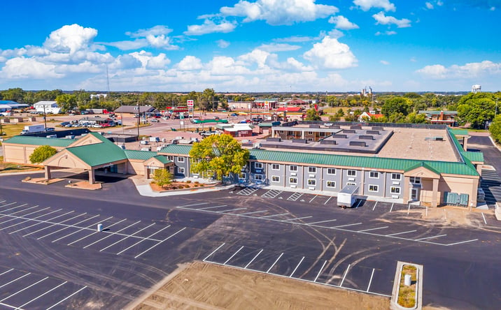 Pictures of Restaurant property located at 1525 W Havens Ave, Mitchell, SD 57301 for lease - image #1