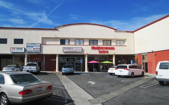Pictures of Office property located at 17929 Ventura Blvd, Los Angeles, CA 91316 for lease - image #1