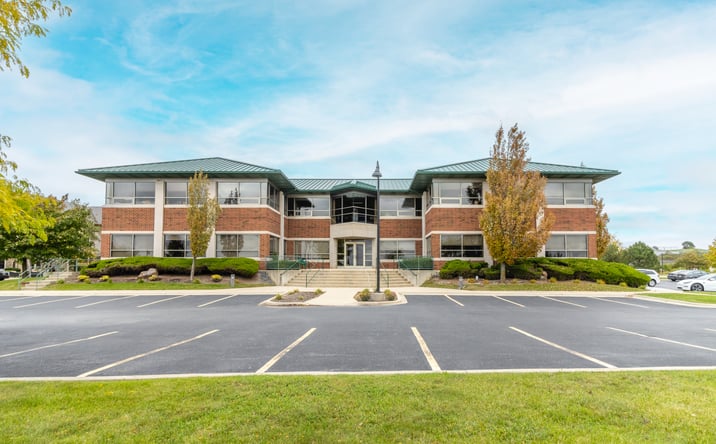 Pictures of Office, Industrial property located at 2500 Lehigh Ave, Glenview, IL 60026 for lease - image #1