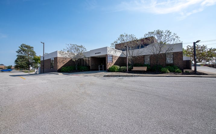 Pictures of Office property located at 17406 Royalton Rd, Strongsville, OH 44136 for lease - image #1