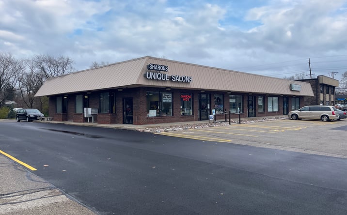 Pictures of Retail, Office, Restaurant property located at 13725 W Capitol Dr, Brookfield, WI 53005 for lease - image #1
