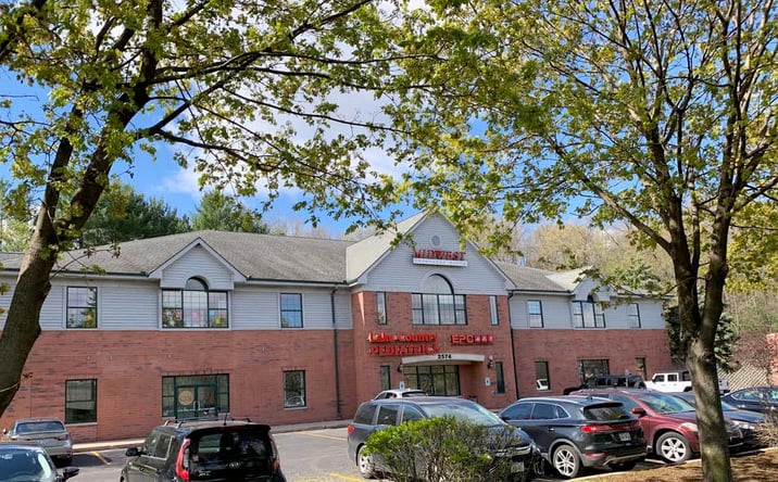 Pictures of Retail property located at 2574 Sun Valley Drive, Delafield, WI 53018 for lease - image #1