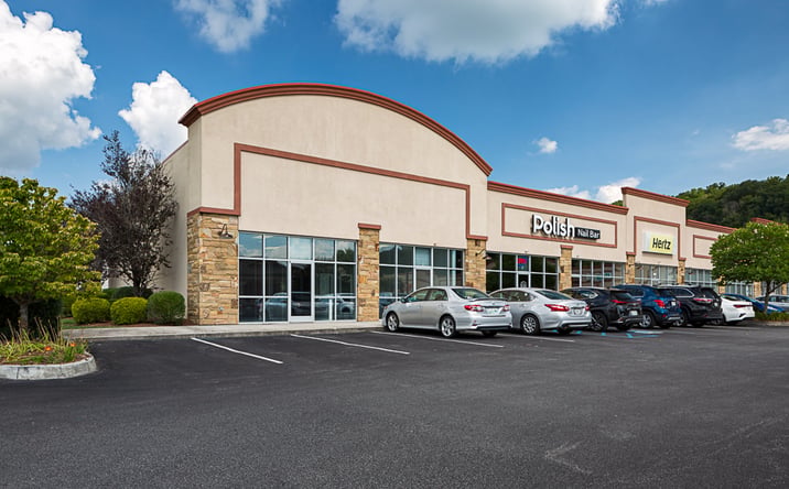 Pictures of Retail property located at 2637 E Stone Dr, Kingsport, TN 37660 for lease - image #1
