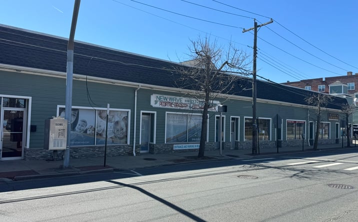 Pictures of Retail property located at 482 Merrick Rd, Lynbrook, NY 11563 for lease - image #1