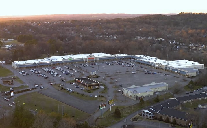 Pictures of Retail, Office, Restaurant property located at 1412 Trotwood Ave, Columbia, TN 38401 for lease - image #1