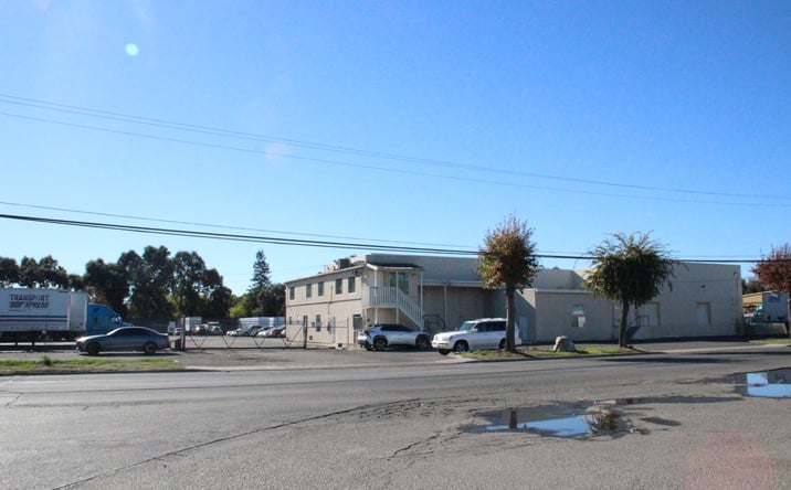Pictures of Industrial property located at 945 F St, West Sacramento, CA 95605 for lease - image #1