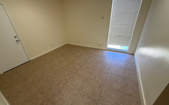 Pictures of Office property located at 2300 Palm Beach Lakes Blvd, West Palm Beach, FL 33409 for lease - image #1