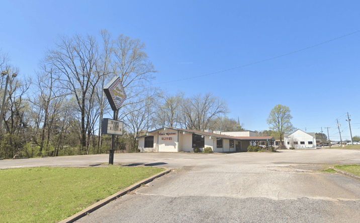 Pictures of Retail property located at 896 Decatur Hwy, Gardendale, AL 35071 for lease - image #1