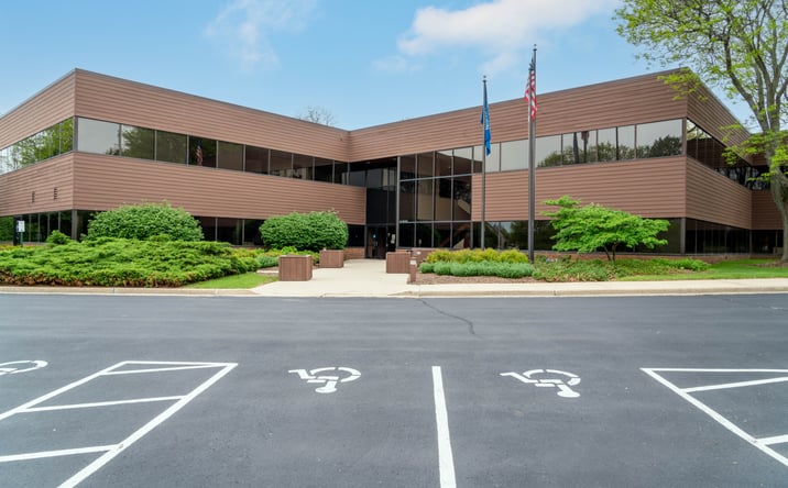 Pictures of Office property located at N14 W24200 Tower Pl, Waukesha, WI 53188 for lease - image #1