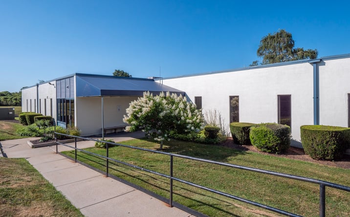 Pictures of Office property located at 127 Johnny Cake Hill, Middletown, RI 02842 for lease - image #1