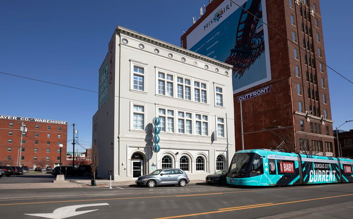 Pictures of Office property located at 1617 Main St, Kansas City, MO 64108 for lease - image #1