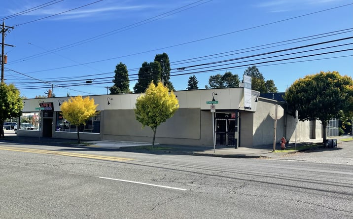 Pictures of Retail, Office property located at 2056 N Lombard St, Portland, OR 97217 for lease - image #1