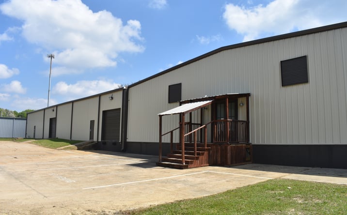Pictures of Industrial property located at 216 Industrial Dr, Ridgeland, MS 39157 for lease - image #1