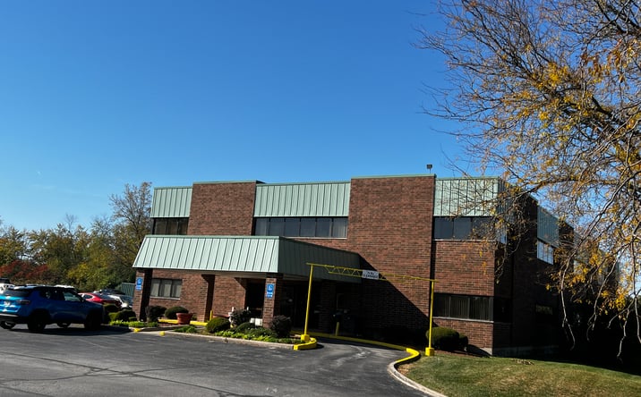 Pictures of Office property located at 20303 Crawford Ave, Olympia Fields, IL 60461 for lease - image #1