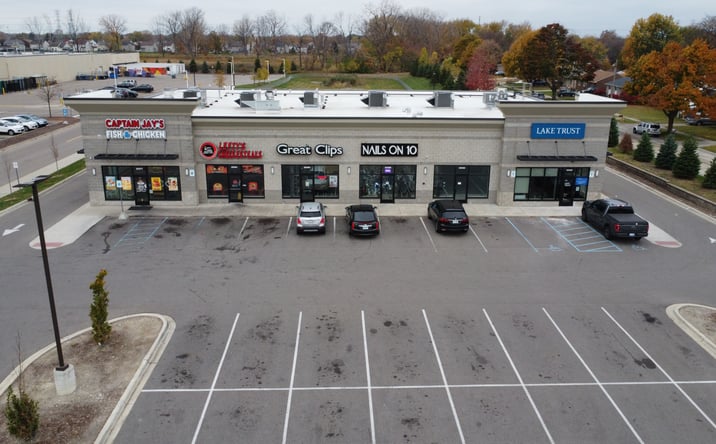 Pictures of Retail property located at 25377-25397 Schoenherr Road, Warren, MI 48089 for lease - image #1